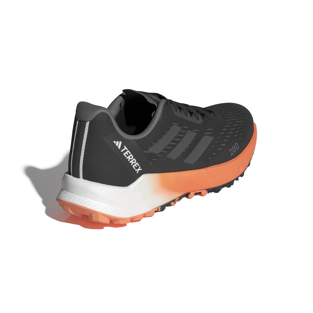 product/a/d/adidas_id2502_7_footwear_photography_back_lateral_top_view_white.jpg