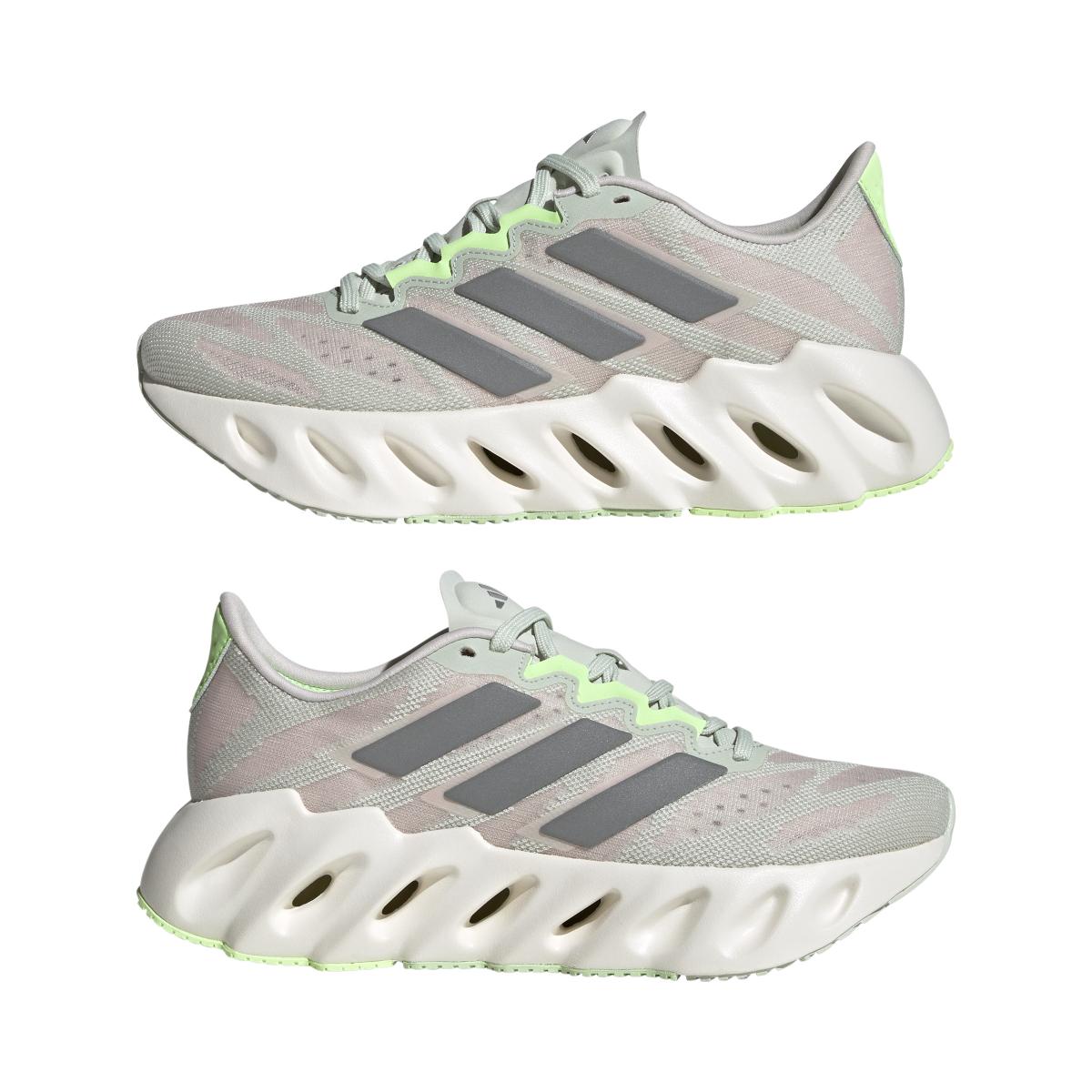 product/a/d/adidas_id2646_10_footwear_photography_mirrored_pair_view_white.jpg