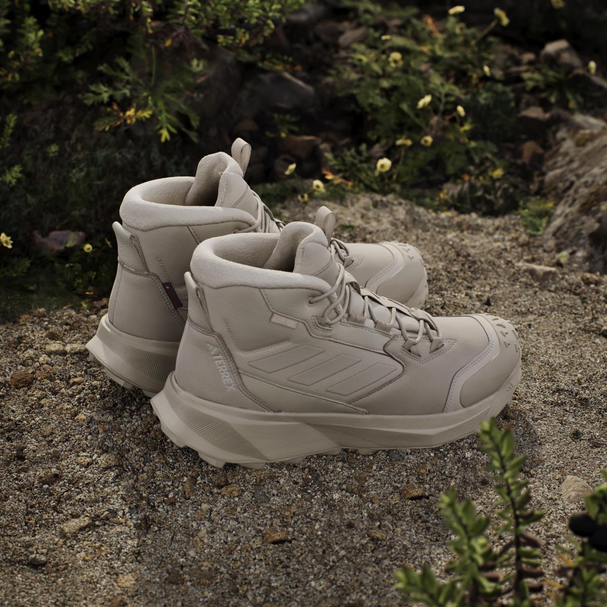 product/a/d/adidas_id3436_19_footwear_photography_heromrktng_view_6.jpg