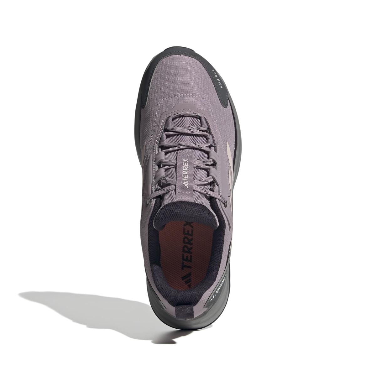 product/a/d/adidas_id3471_3_footwear_photography_top_portrait_view_white-nw091625.jpg
