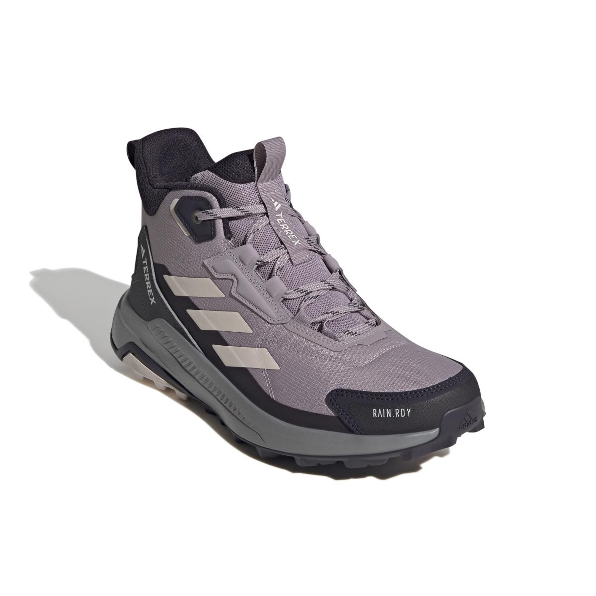 product/a/d/adidas_id3475_6_footwear_photography_front_lateral_top_view_white.jpg