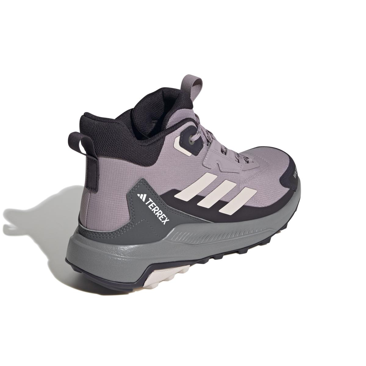 product/a/d/adidas_id3475_7_footwear_photography_back_lateral_top_view_white.jpg