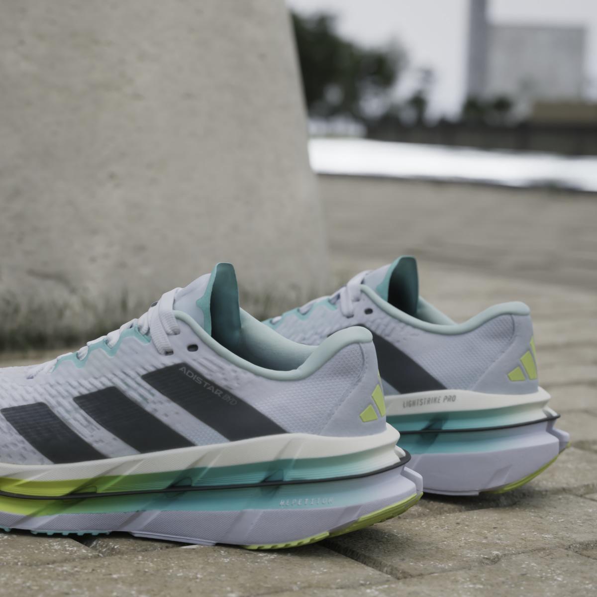 product/a/d/adidas_id6178_25_footwear_photography_heromrktng_view_10.jpg