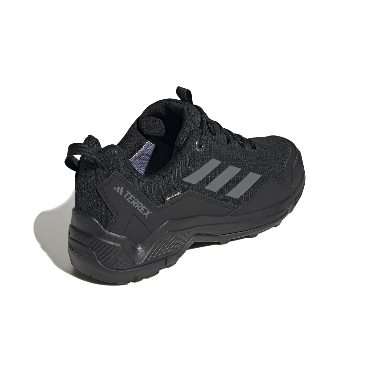 product/a/d/adidas_id7845_7_footwear_photography_back_lateral_top_view_white.jpg