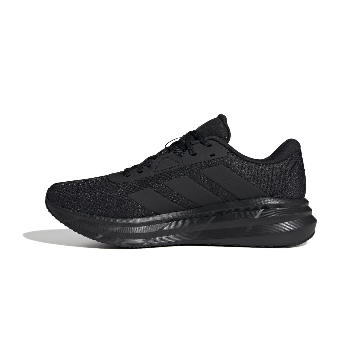product/a/d/adidas_id8757_5_footwear_photography_side_medial_center_view_white.jpg