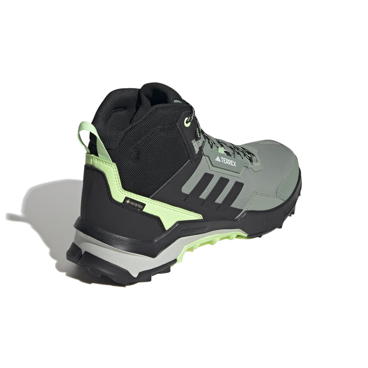 product/a/d/adidas_ie2581_7_footwear_photography_back_lateral_top_view_white.jpg