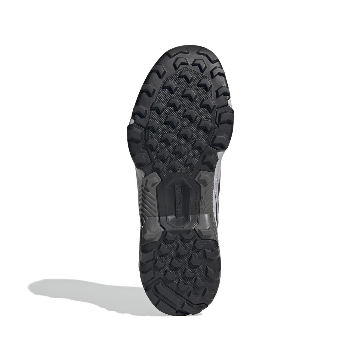 product/a/d/adidas_ie2589_4_footwear_photography_bottom_view_white.jpg