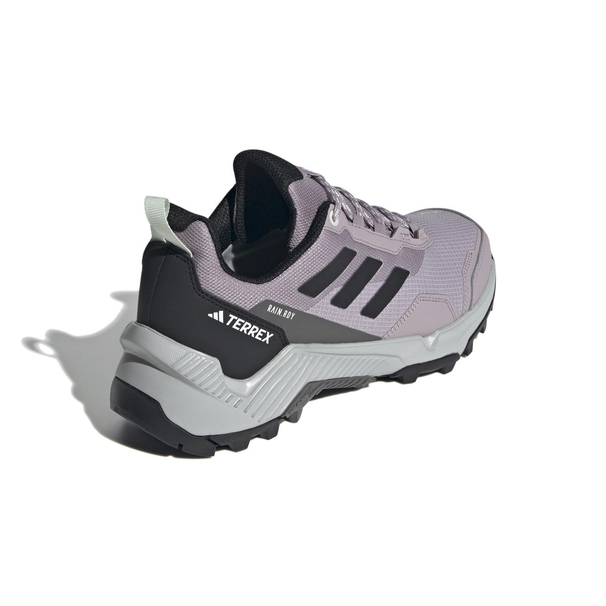 product/a/d/adidas_ie2589_7_footwear_photography_back_lateral_top_view_white.jpg