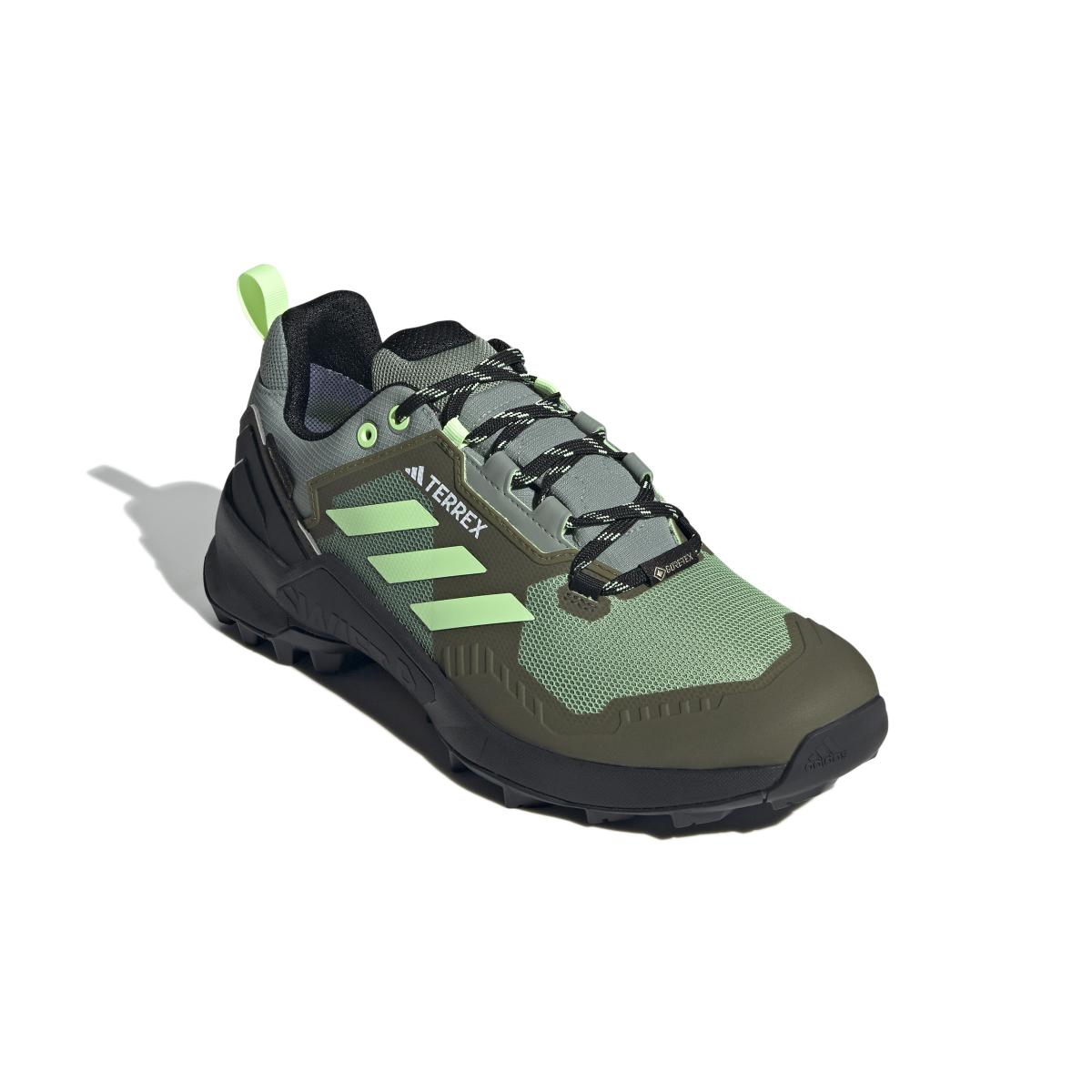 product/a/d/adidas_ie5065_6_footwear_photography_front_lateral_top_view_white.jpg