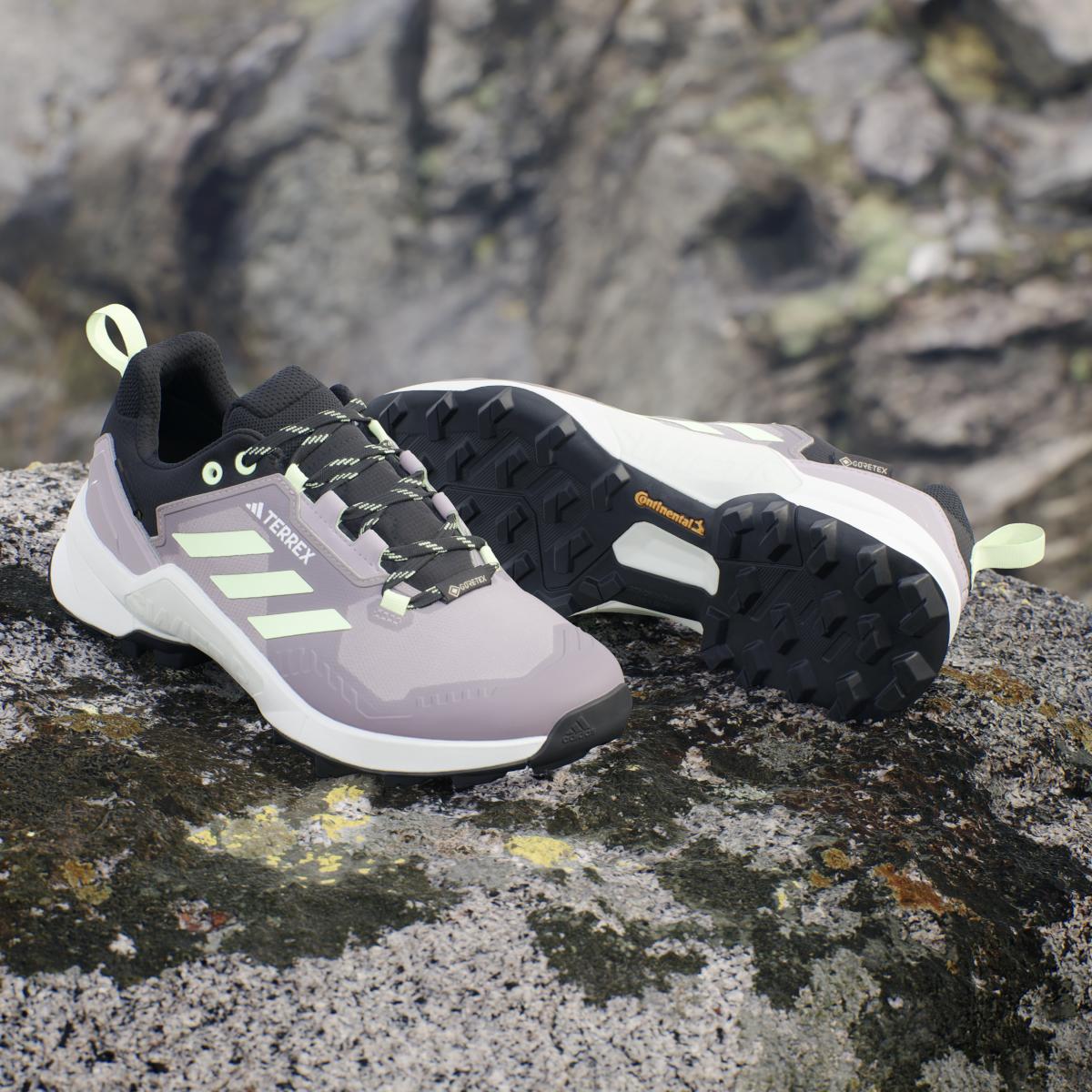 product/a/d/adidas_ie5071_21_footwear_photography_heromrktng_view_8.jpg