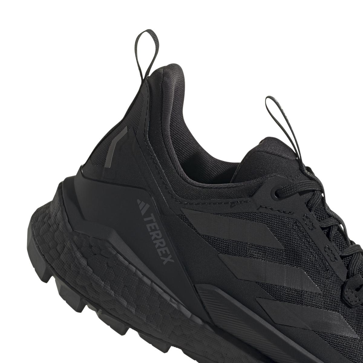 product/a/d/adidas_ie5110_8_footwear_photography_detail_view_1_white.jpg