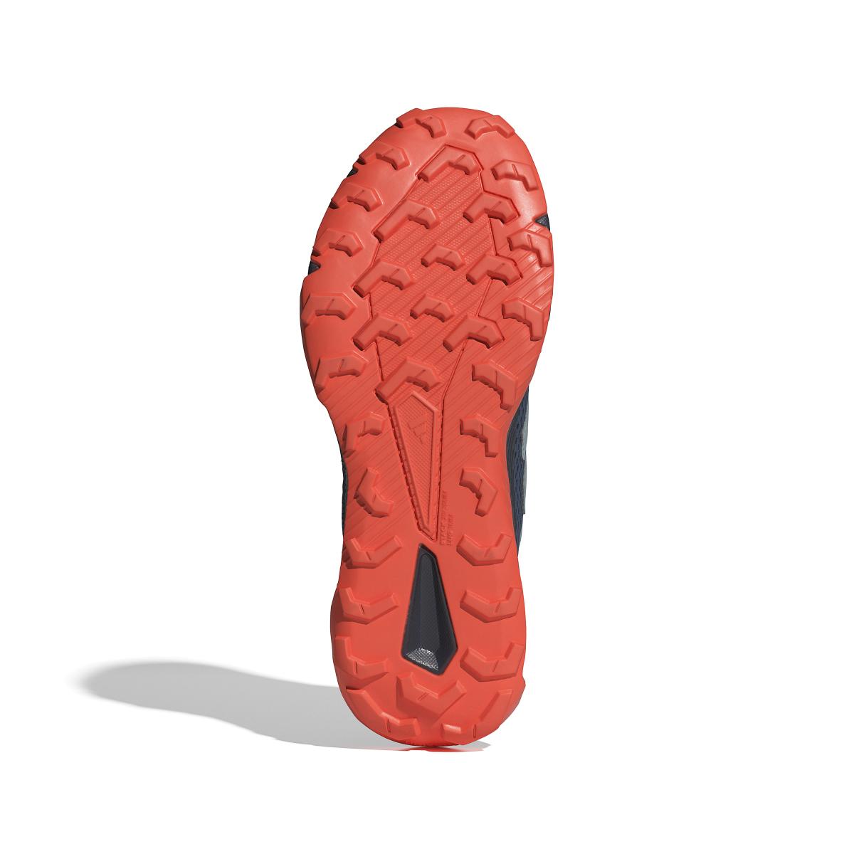 product/a/d/adidas_ie5908_4_footwear_photography_bottom_view_white-nw032224.jpg