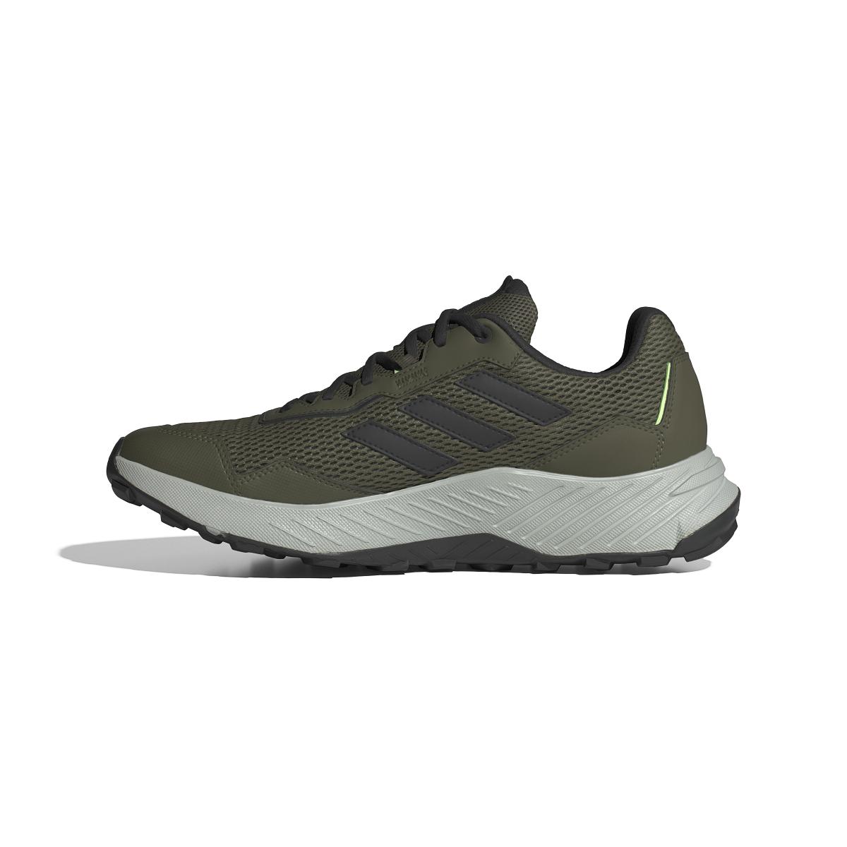 product/a/d/adidas_ie5911_5_footwear_photography_side_medial_center_view_white.jpg