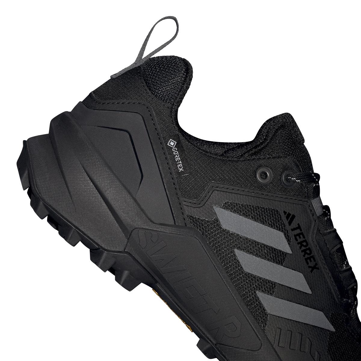 product/a/d/adidas_ie7634_15_footwear_photography_reflective_detail_white.jpg