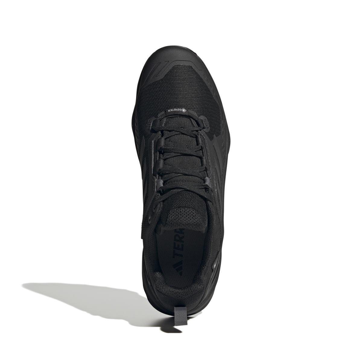 product/a/d/adidas_ie7634_3_footwear_photography_top_portrait_view_white.jpg