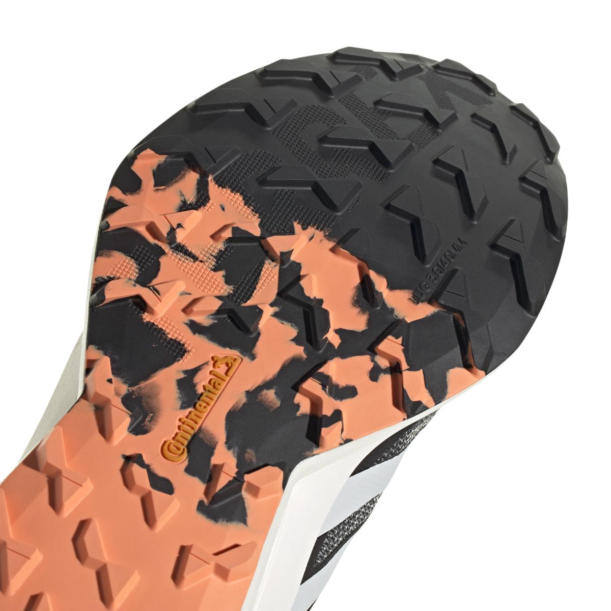 product/a/d/adidas_ie7671_9_footwear_photography_detail_view_2_white.jpg