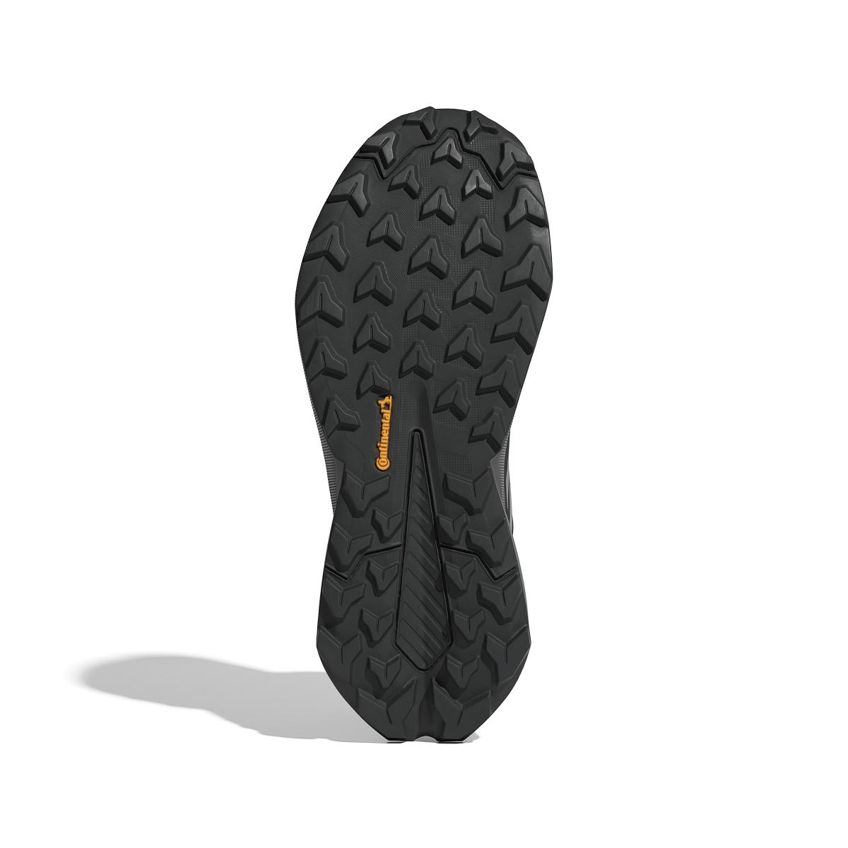 product/a/d/adidas_ie9062_4_footwear_photography_bottom_view_white.jpg