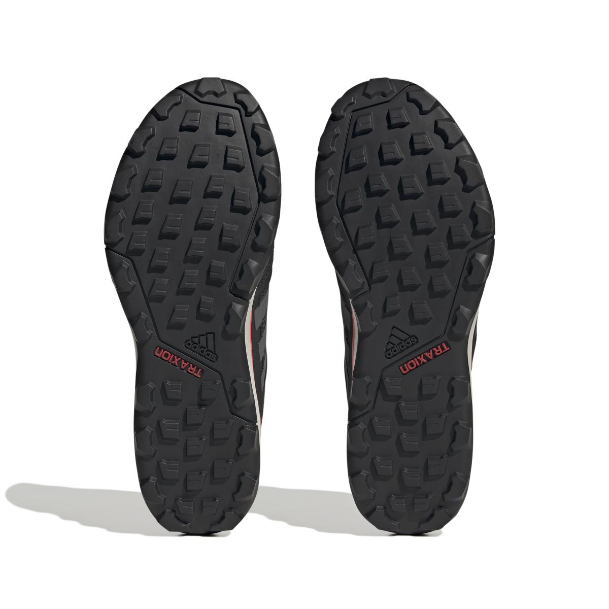 product/a/d/adidas_ie9398_4_footwear_photography_bottom_view_white.jpg