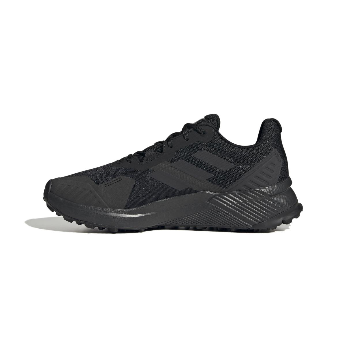 product/a/d/adidas_ie9413_5_footwear_photography_side_medial_center_view_white.jpg