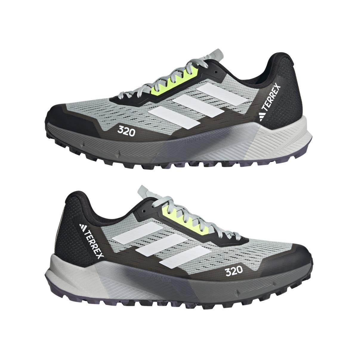 product/a/d/adidas_if2571_12_footwear_photography_mirrored_pair_view_white.jpg