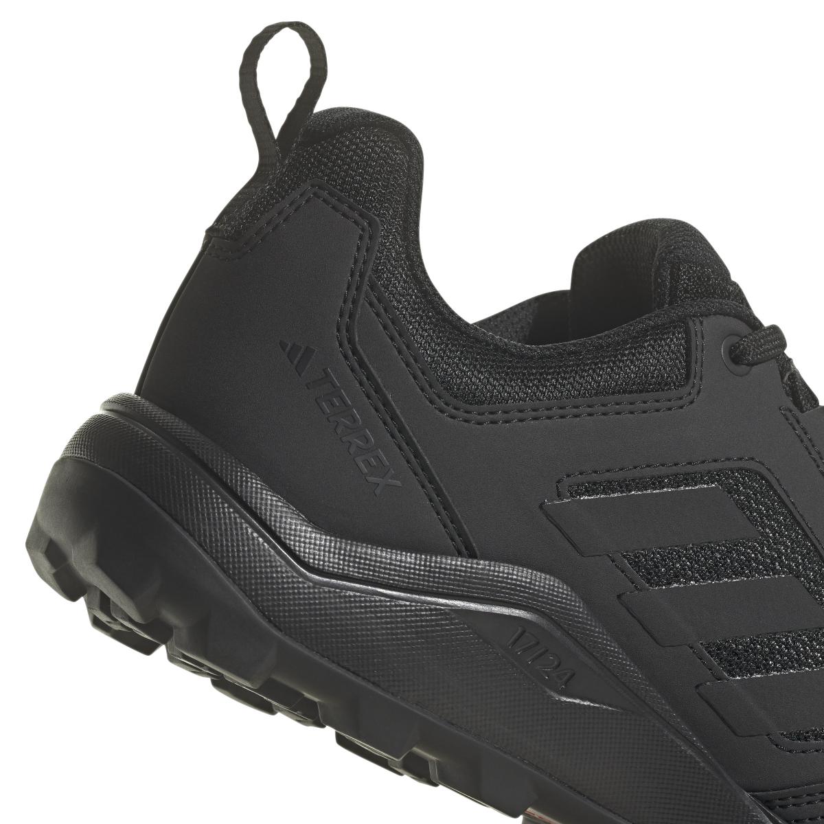 product/a/d/adidas_if2581_8_footwear_photography_detail_view_1_white.jpg