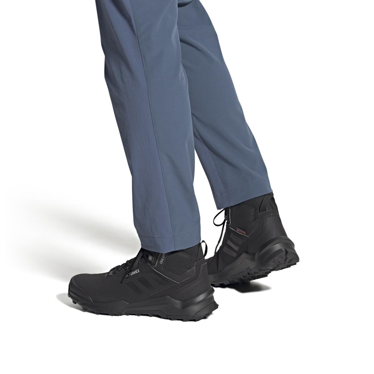 product/a/d/adidas_if4953_11_footwear_on_model_front_view_white.jpg