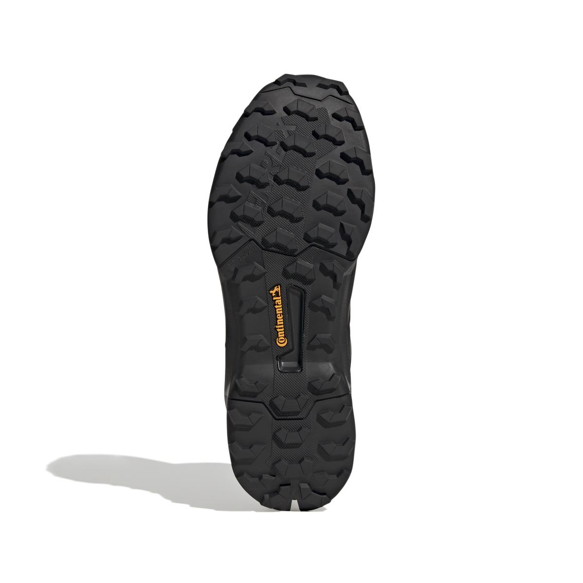 product/a/d/adidas_if4953_4_footwear_photography_bottom_view_white.jpg