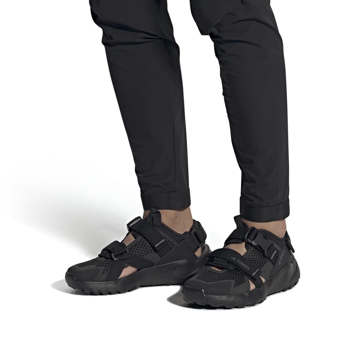 product/a/d/adidas_if7596_11_footwear_on_model_front_view_white-nw052424.jpg