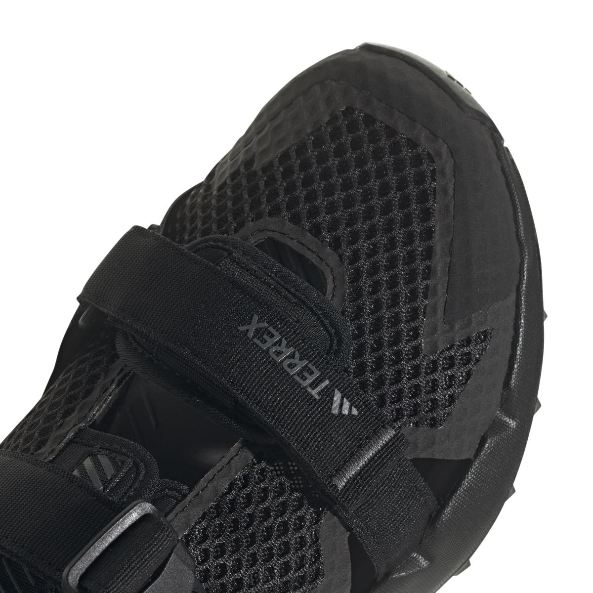 product/a/d/adidas_if7596_8_footwear_photography_detail_view_1_white-nw052424.jpg