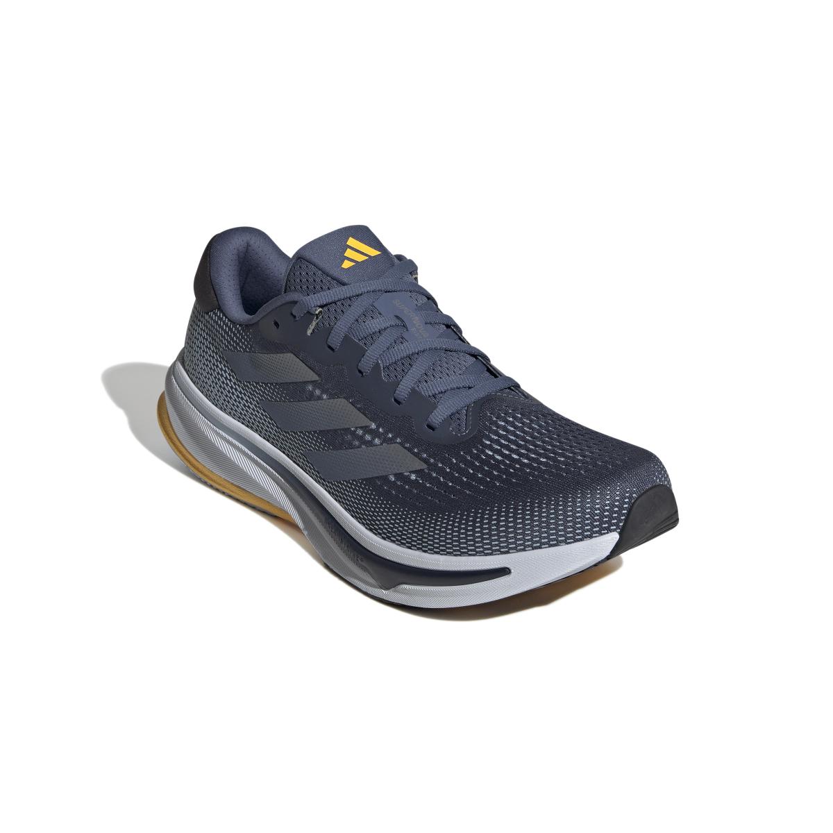 product/a/d/adidas_if9837_6_footwear_photography_front_lateral_top_view_white-030824.jpg
