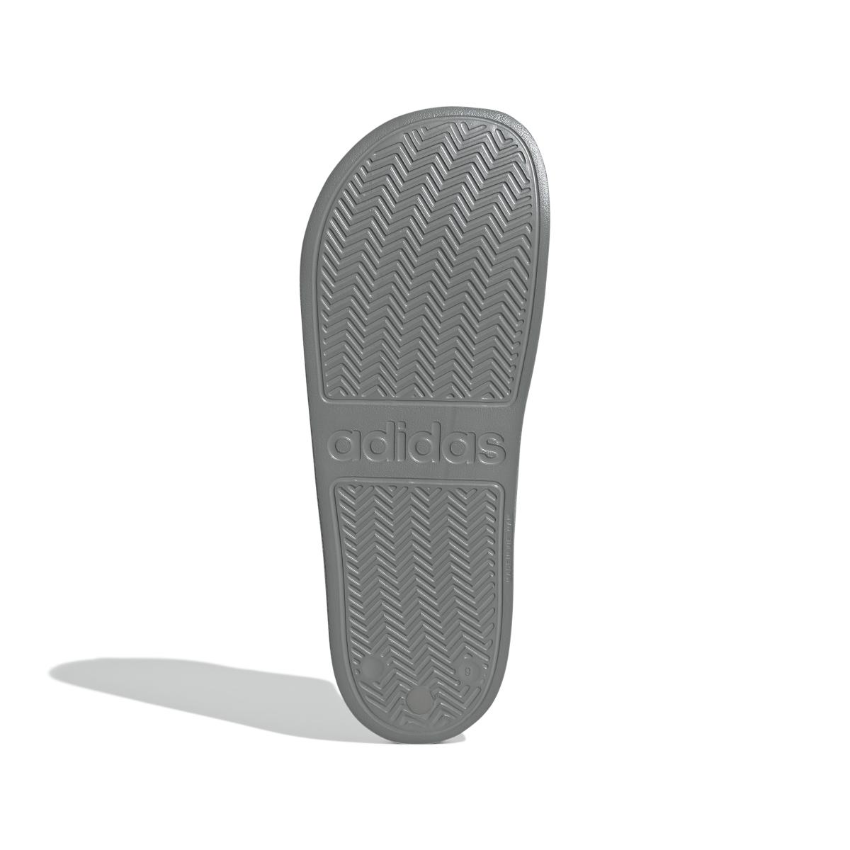 product/a/d/adidas_ig3679_4_footwear_photography_bottom_view_white.jpg