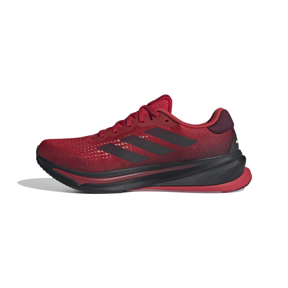 product/a/d/adidas_ig5841_5_footwear_photography_side_medial_center_view_white.jpg