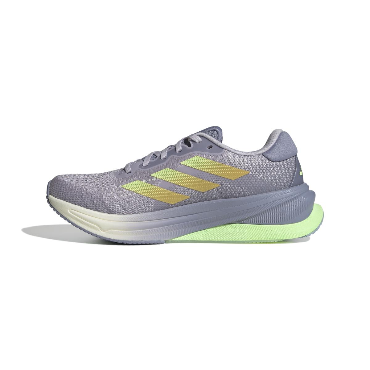 product/a/d/adidas_ig5852_5_footwear_photography_side_medial_center_view_white.jpg