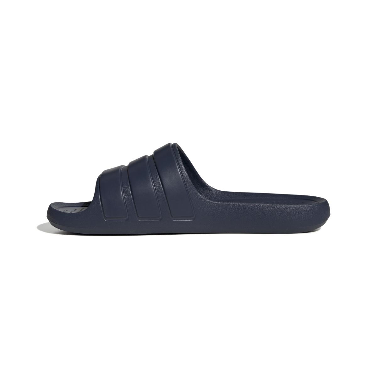 product/a/d/adidas_ig6860_5_footwear_photography_side_medial_center_view_white.jpg