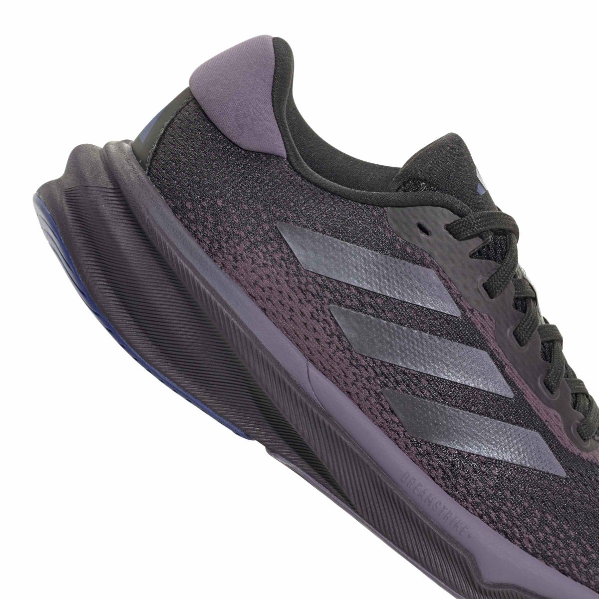 product/a/d/adidas_ig8290_9_footwear_photography_detail_view_2_white-nw091625.jpg