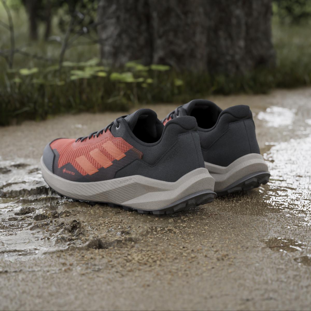 product/a/d/adidas_ig8930_19_footwear_photography_heromrktng_view_6.jpg