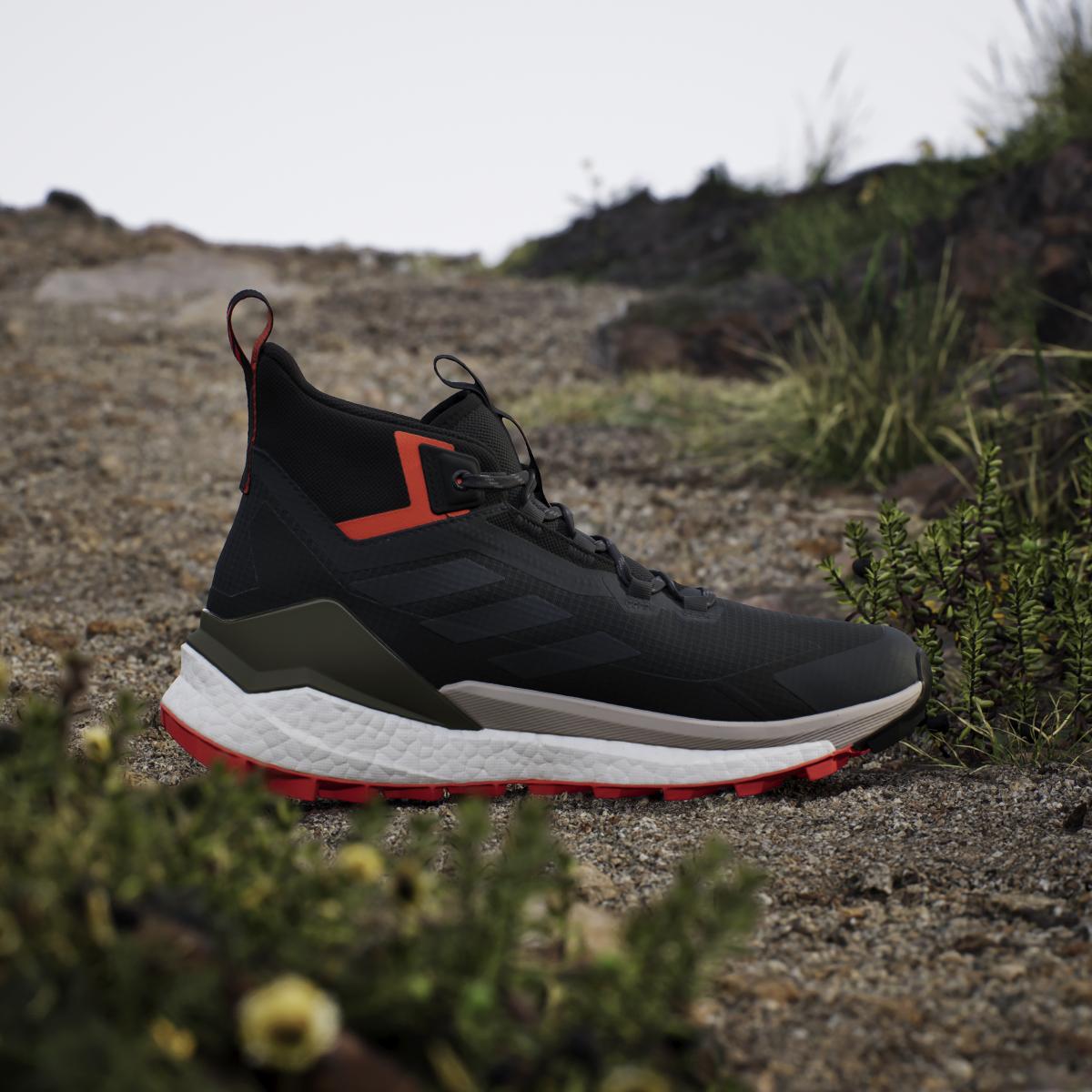 product/a/d/adidas_ih0669_carbon-greysix-cblack_22.jpg