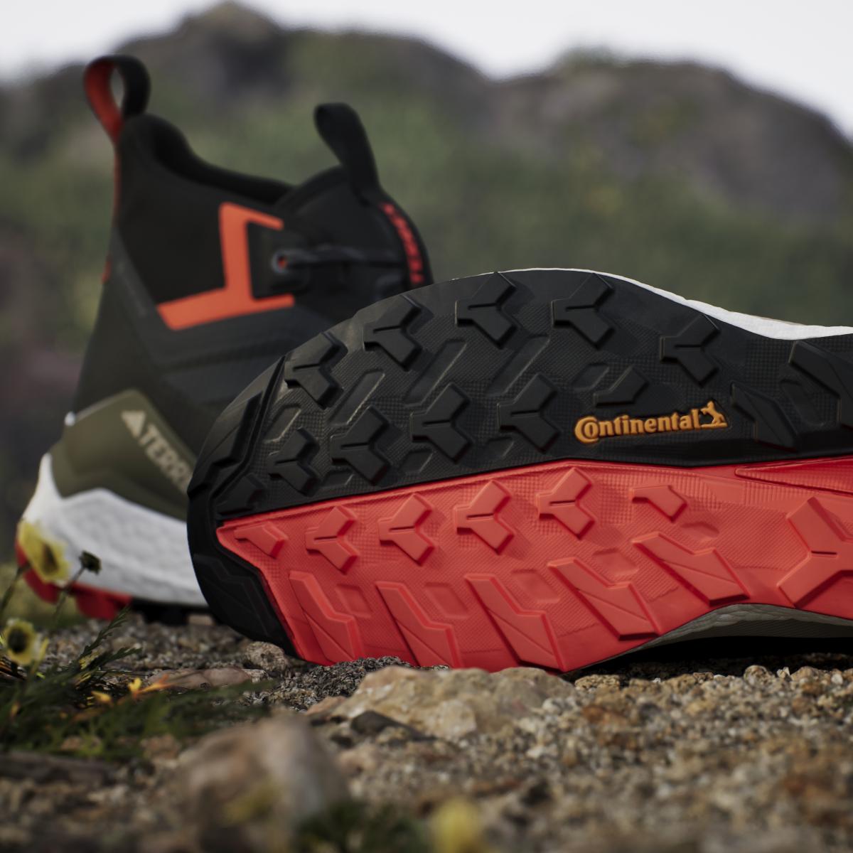 product/a/d/adidas_ih0669_carbon-greysix-cblack_30.jpg