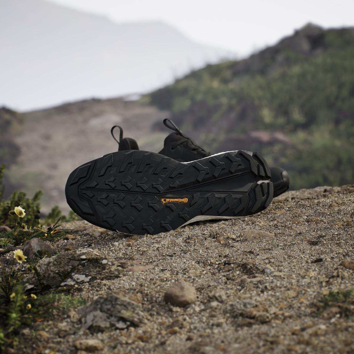 product/a/d/adidas_ih0671_19_footwear_photography_heromrktng_view_4.jpg