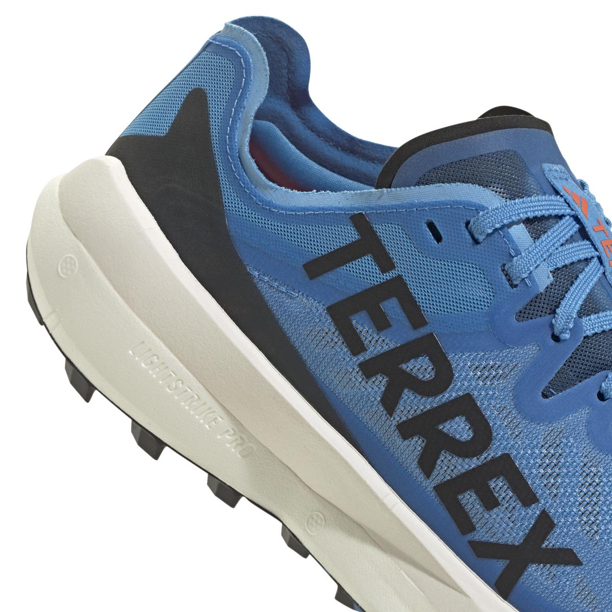 product/a/d/adidas_ih0980_8_footwear_photography_detail_view_1_white.jpg