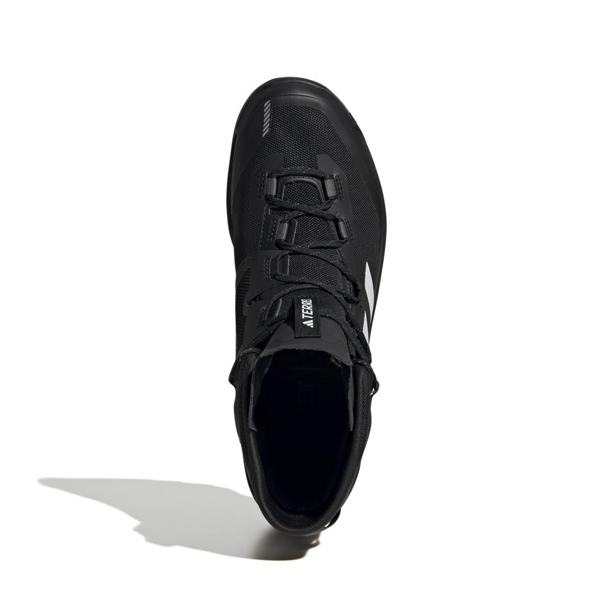 product/a/d/adidas_ih1089_3_footwear_photography_top_portrait_view_white-nw091625.jpg