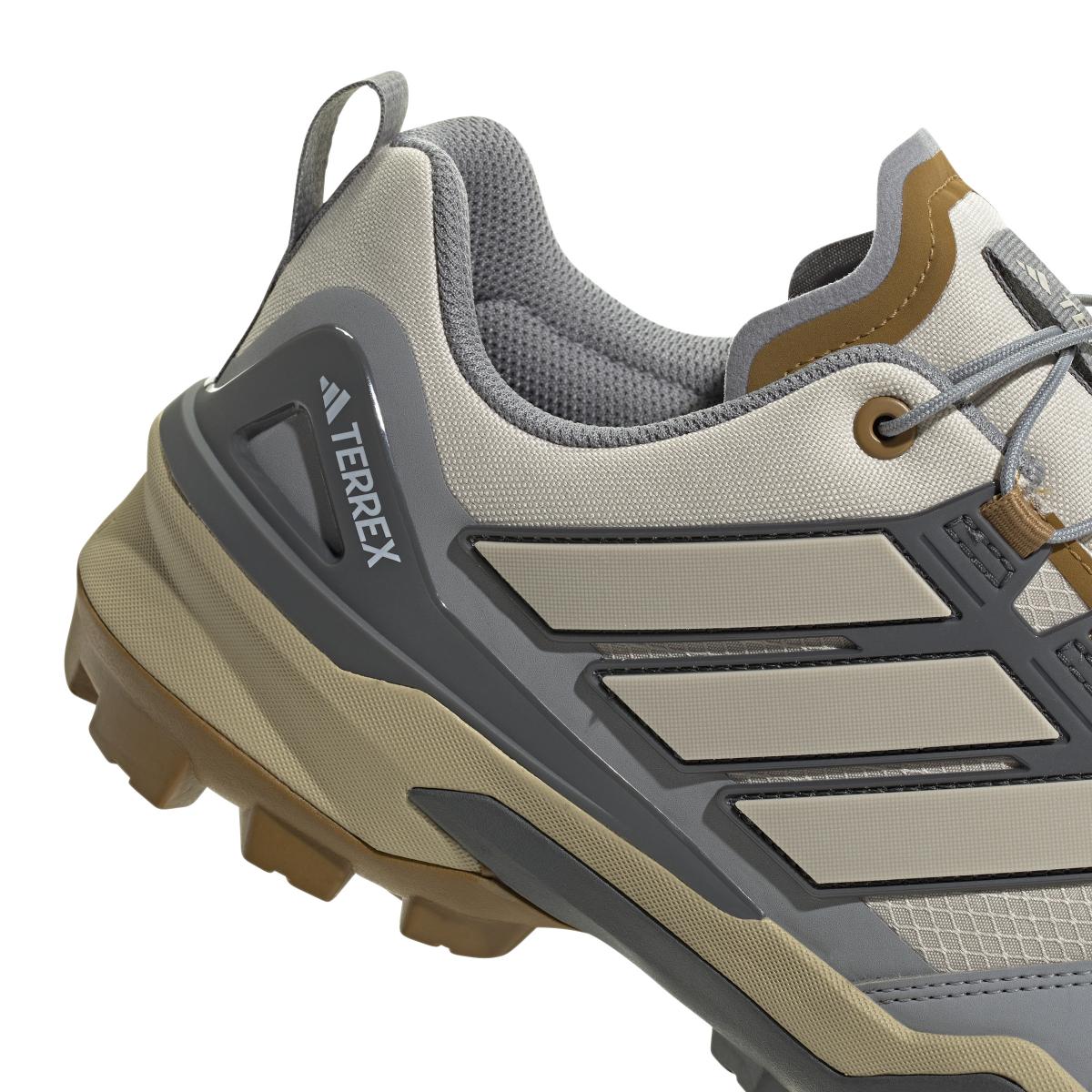 product/a/d/adidas_ih1094_8_footwear_photography_detail_view_1_white.jpg