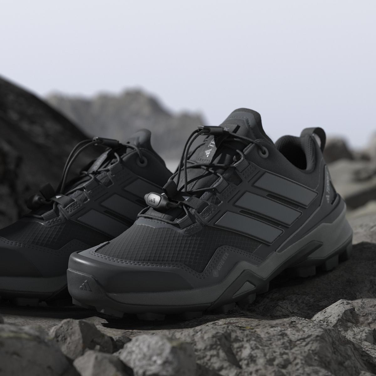 product/a/d/adidas_ih1098_cblack-grethr-gresix_18.jpg