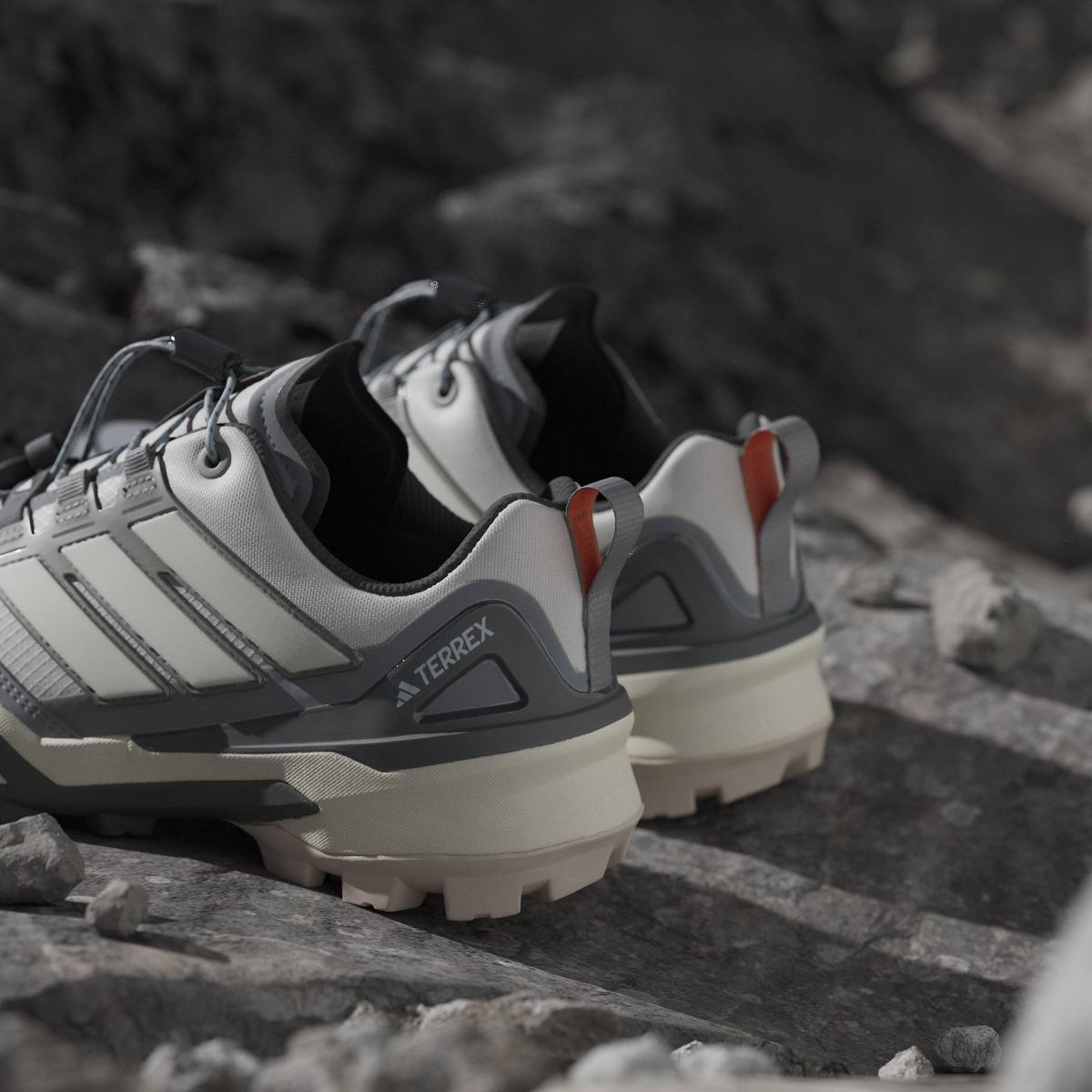 product/a/d/adidas_ih1099_22_footwear_photography_heromrktng_view_10-nw091625.jpg