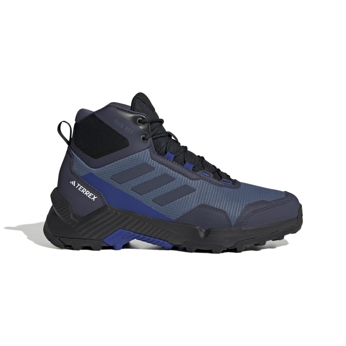 product/a/d/adidas_ih1159_1_footwear_photography_side_lateral_center_view_white-nw091625.jpg
