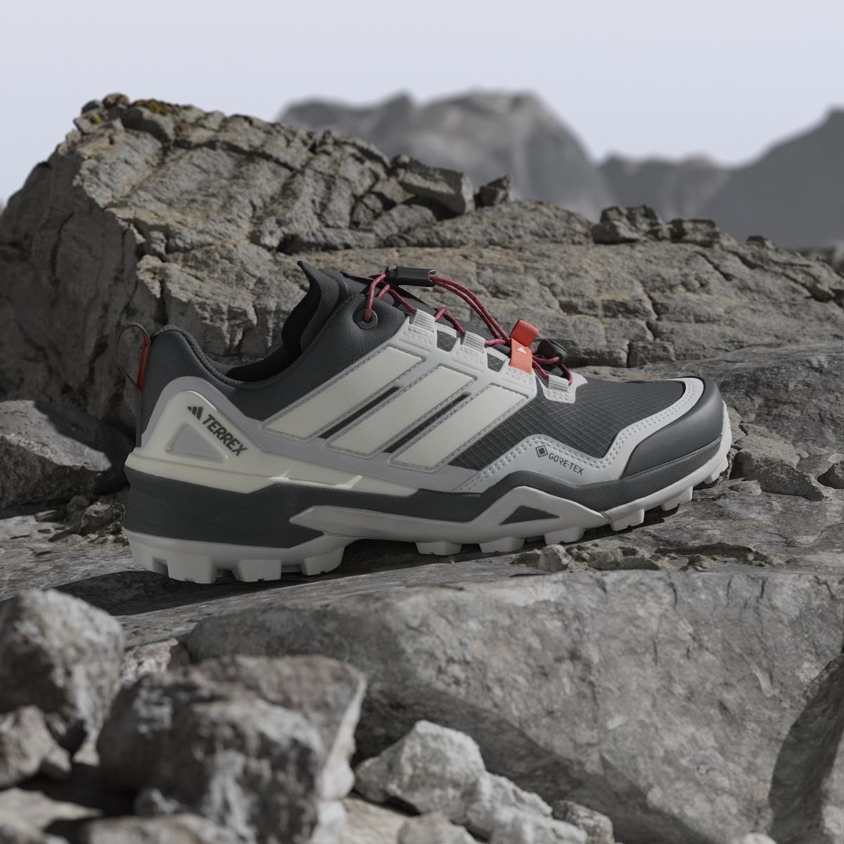 product/a/d/adidas_ih2802_cblack-owhite-greone_12.jpg