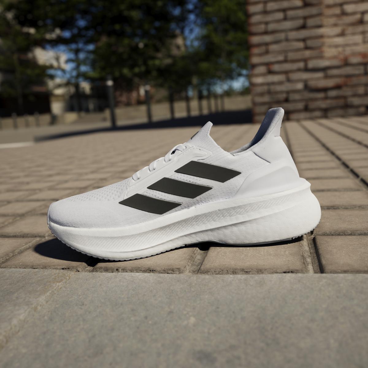 product/a/d/adidas_ih3103_blanc_18.jpg