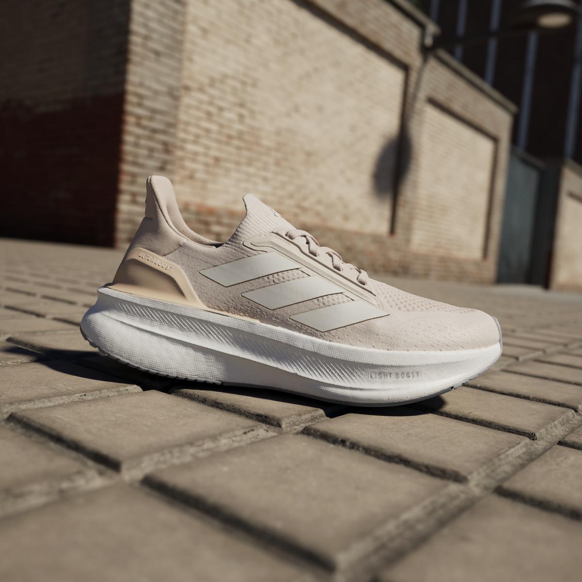 product/a/d/adidas_ih3104_18_footwear_photography_heromrktng_view_3-nw091625.jpg