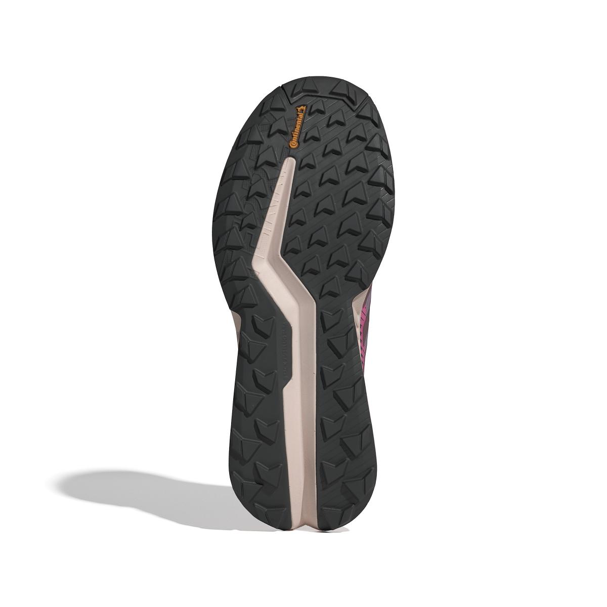 product/a/d/adidas_ih3446_4_footwear_photography_bottom_view_white.jpg