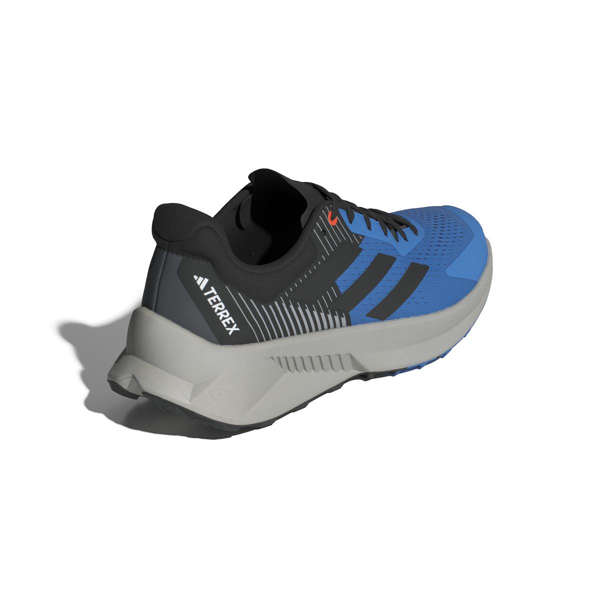 product/a/d/adidas_ih3447_7_footwear_photography_back_lateral_top_view_white.jpg